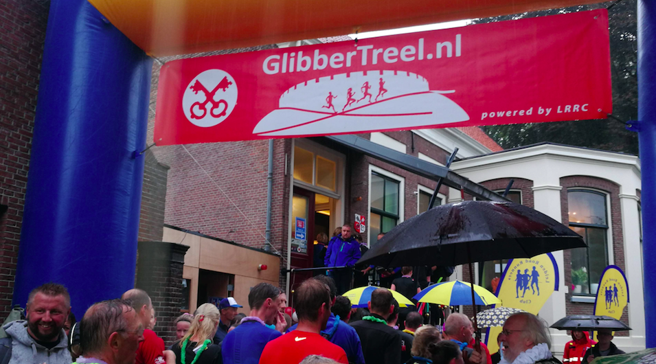 750 lopers rennen zich met Glibbertreel warm voor 3 October!